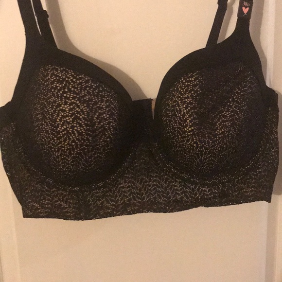 NWOT Victoria’s Secret Bra - Picture 3 of 5